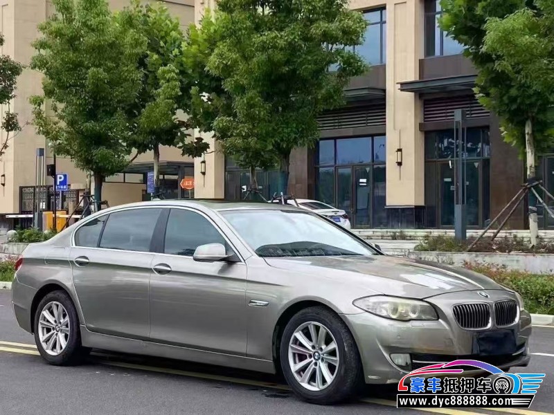 11年宝马5系轿车抵押车出售