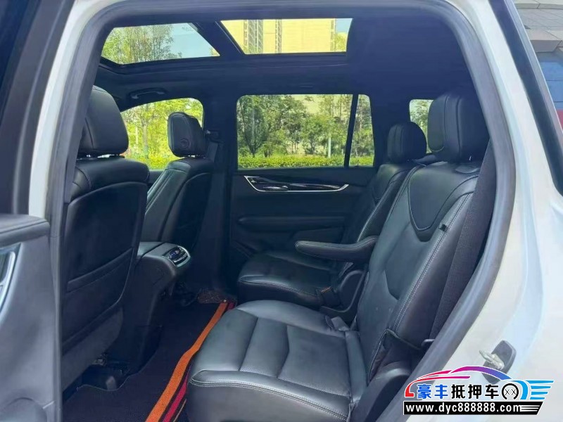 20年凯迪拉克xt6轿车抵押车出售
