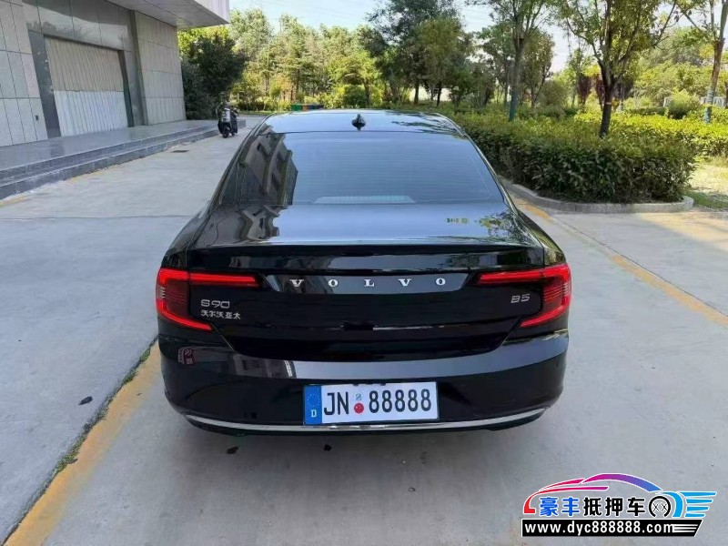 22年沃尔沃S90轿车抵押车出售