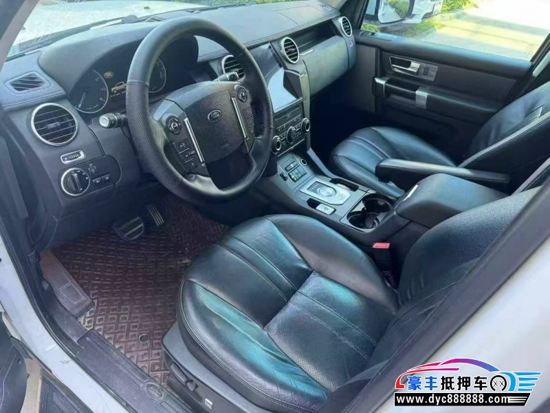 17年路虎发现4轿车抵押车出售