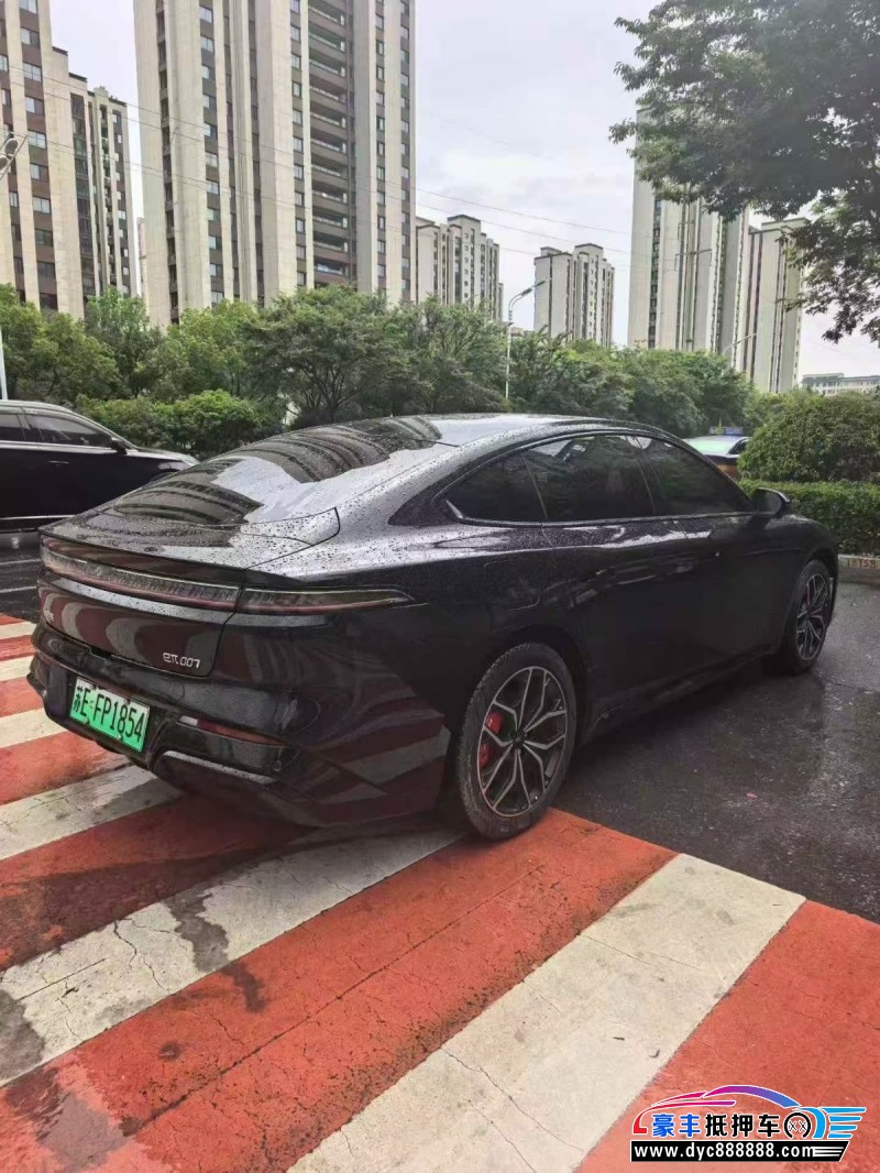 25年东风奕派007轿车抵押车出售