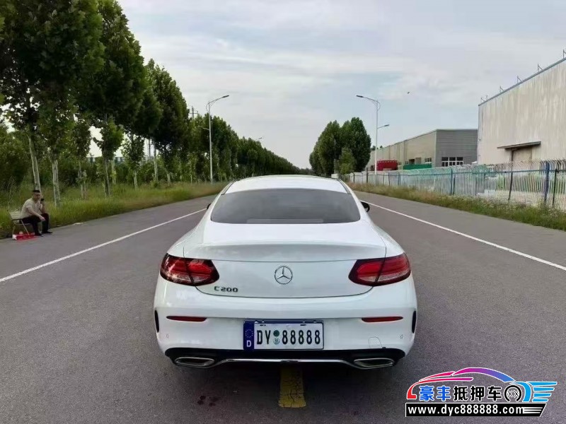 20年奔驰C级(进口)轿车抵押车出售