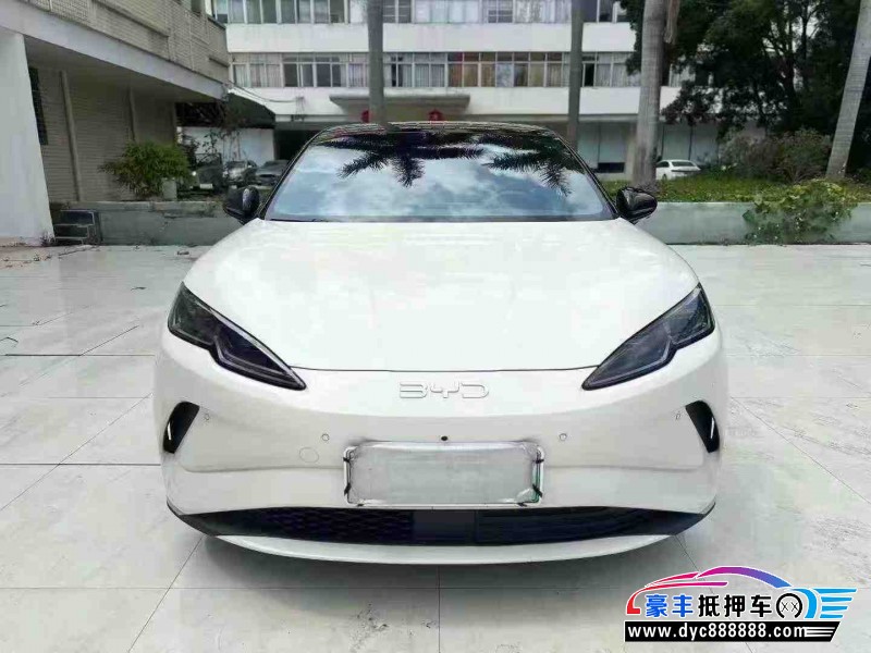 25年比亚迪海豹轿车抵押车出售