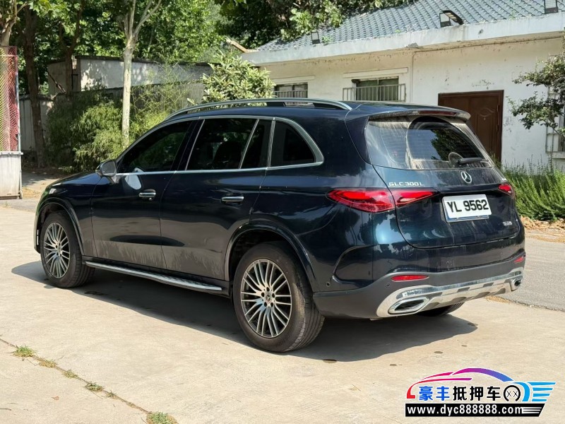 24年奔驰GLC轿车抵押车出售