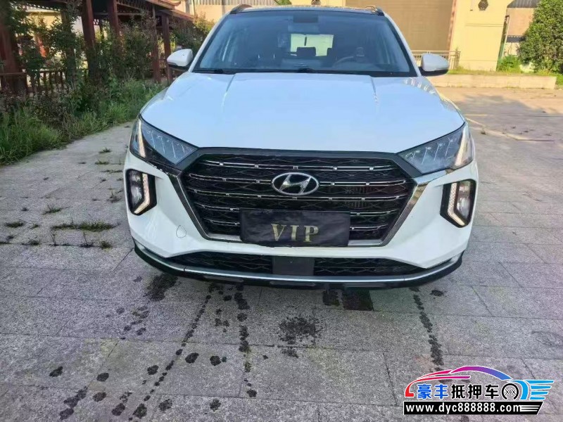 抵押车出售21年现代途胜轿车