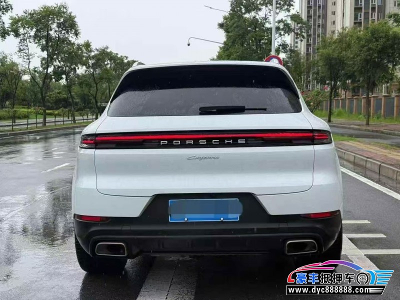 24年保时捷卡宴轿车抵押车出售