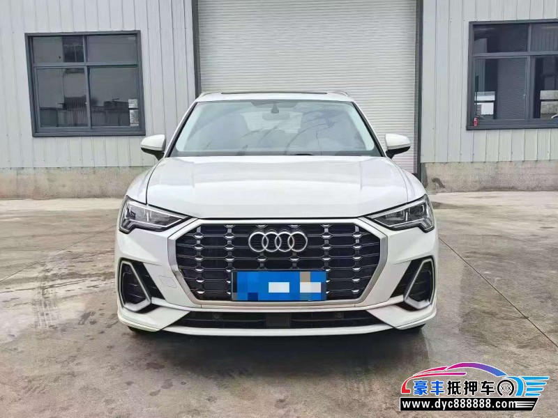 22年奥迪Q3轿车抵押车出售