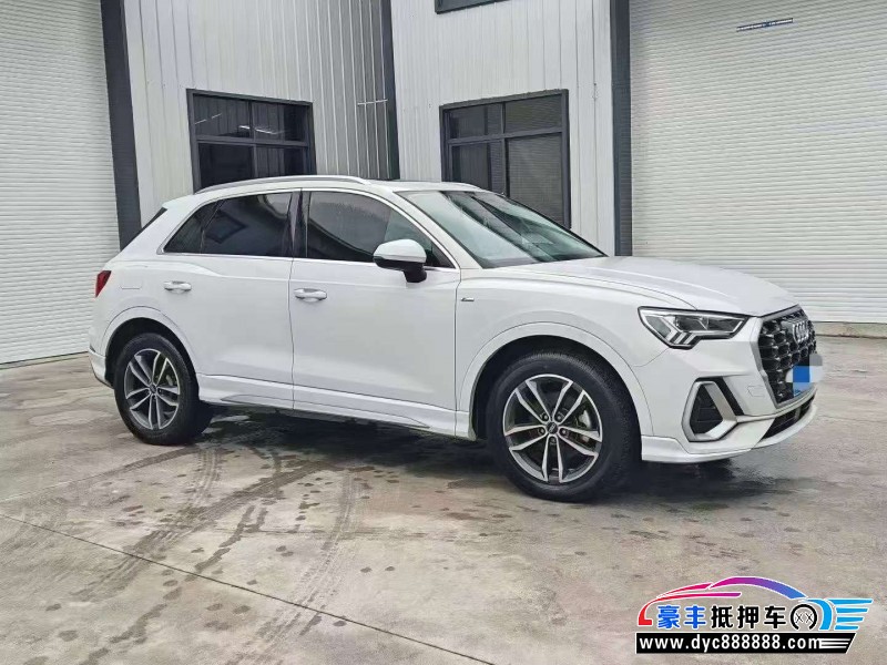 22年奥迪Q3轿车抵押车出售