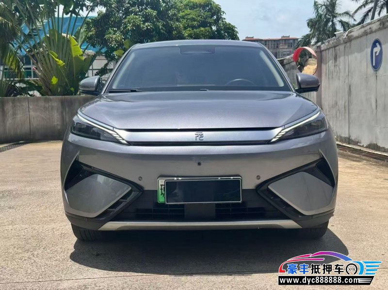 25年比亚迪元轿车抵押车出售