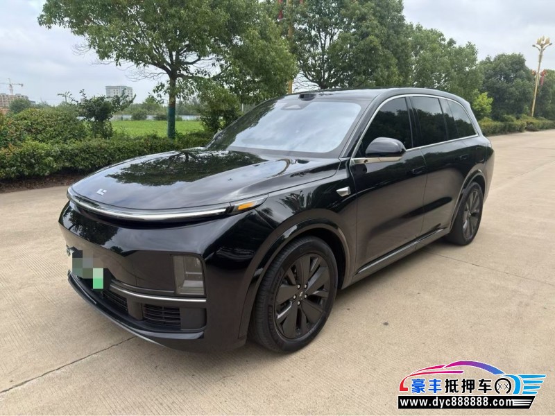 26年理想L8SUV抵押车出售