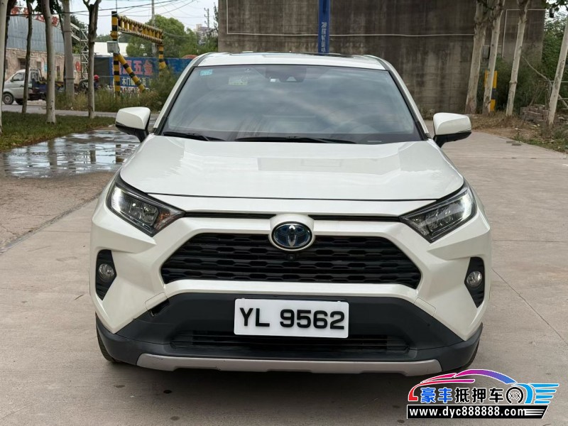 抵押车出售20年丰田RAV4轿车