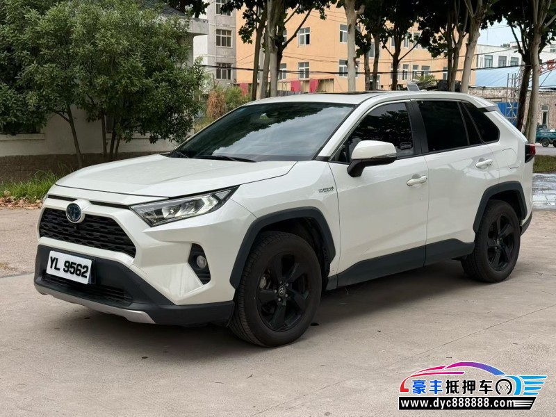 20年丰田RAV4轿车抵押车出售