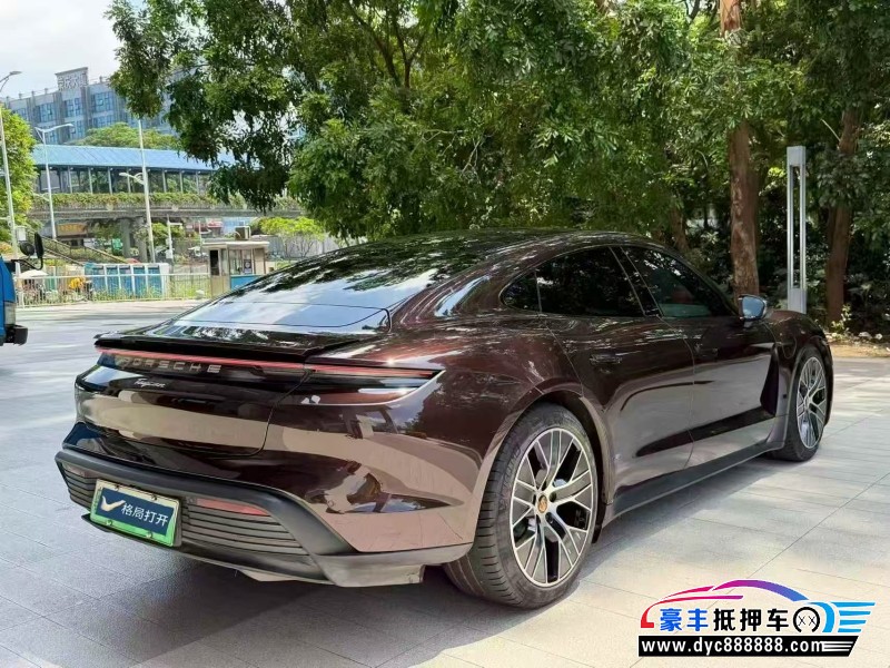 22年保时捷Macan迈凯轿车抵押车出售