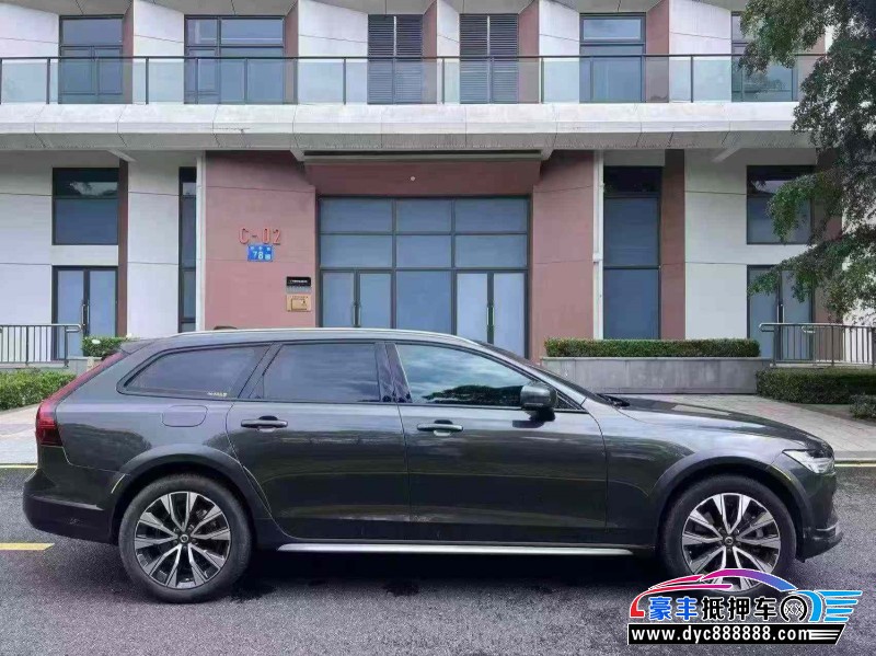 21年沃尔沃v90轿车抵押车出售