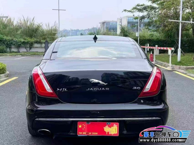 18年捷豹XJL轿车抵押车出售