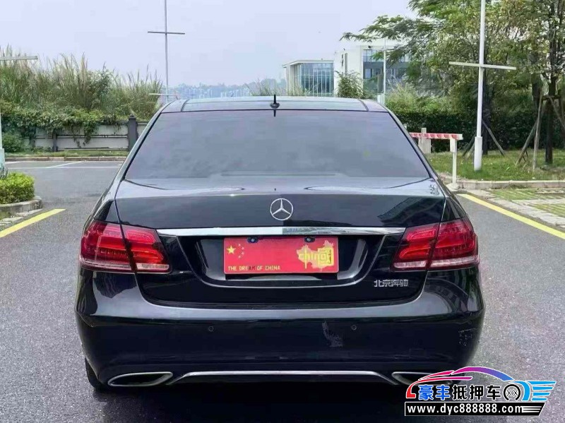 15年奔驰E轿车抵押车出售