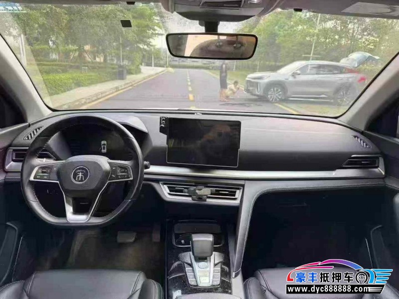 20年比亚迪宋轿车抵押车出售