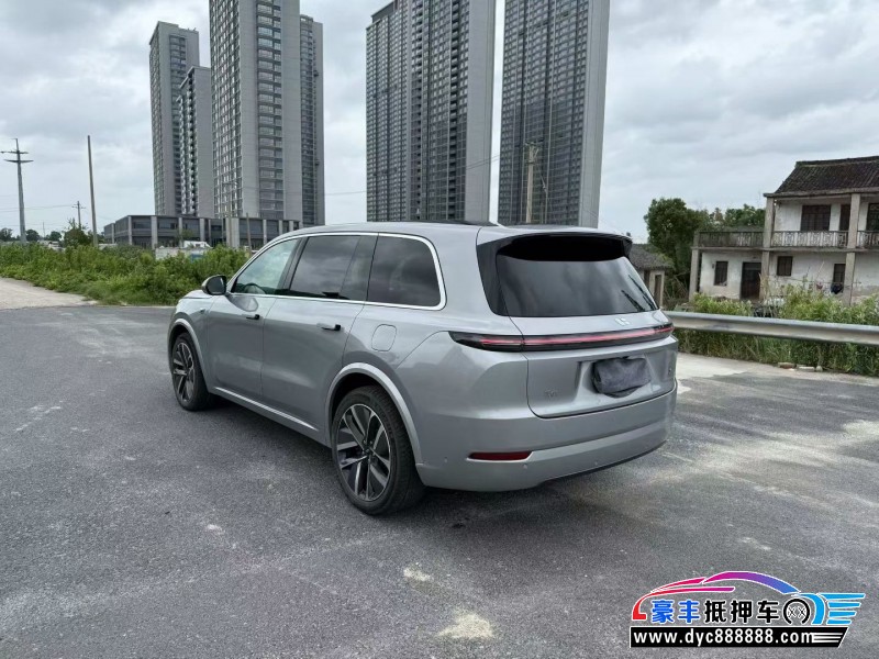 24年理想L9轿车抵押车出售