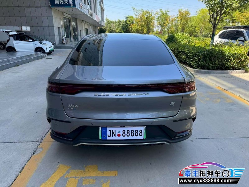 25年比亚迪汉轿车抵押车出售