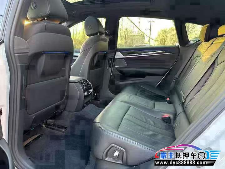 20年宝马6系GT轿车抵押车出售