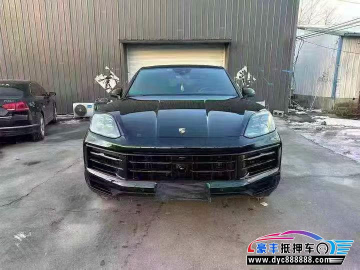 抵押车出售23年保时捷卡宴轿车