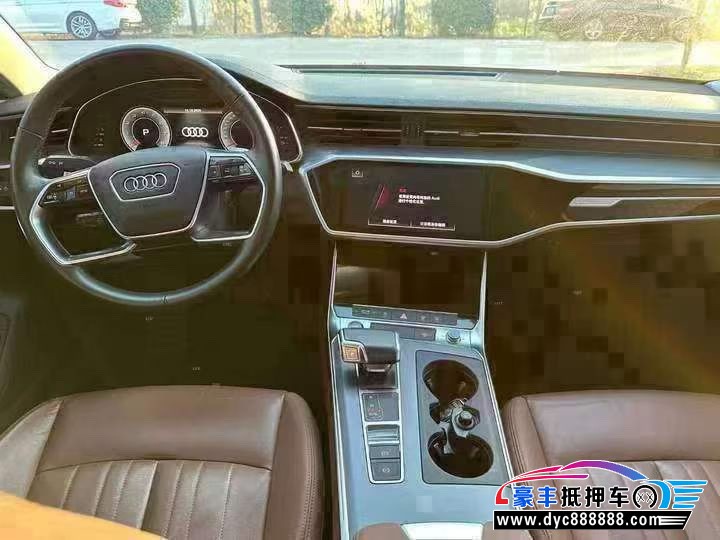 21年奥迪A7轿车抵押车出售