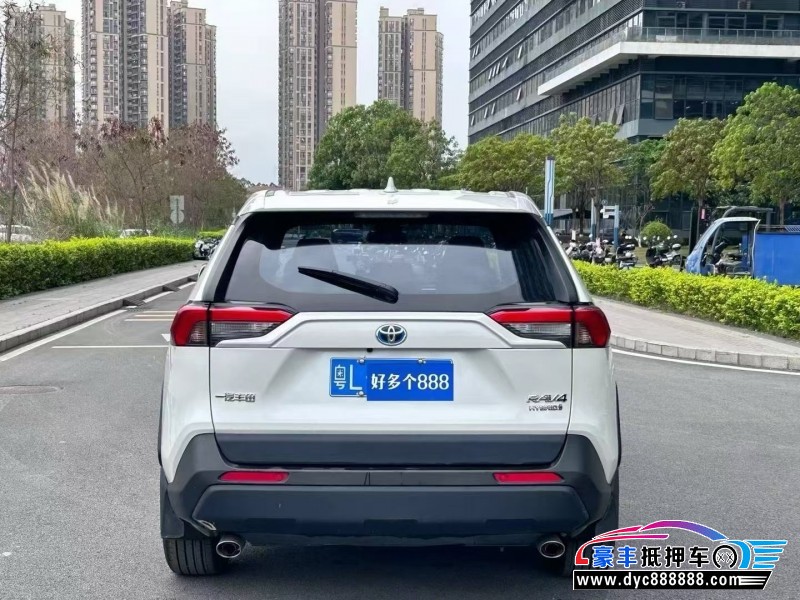 24年丰田RAV4轿车抵押车出售