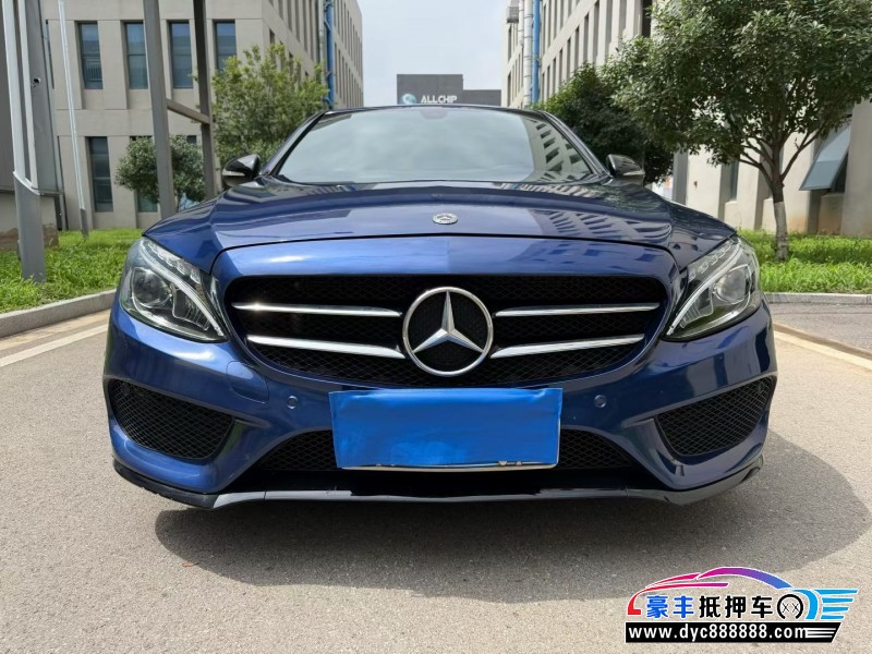18年奔驰C轿车抵押车出售