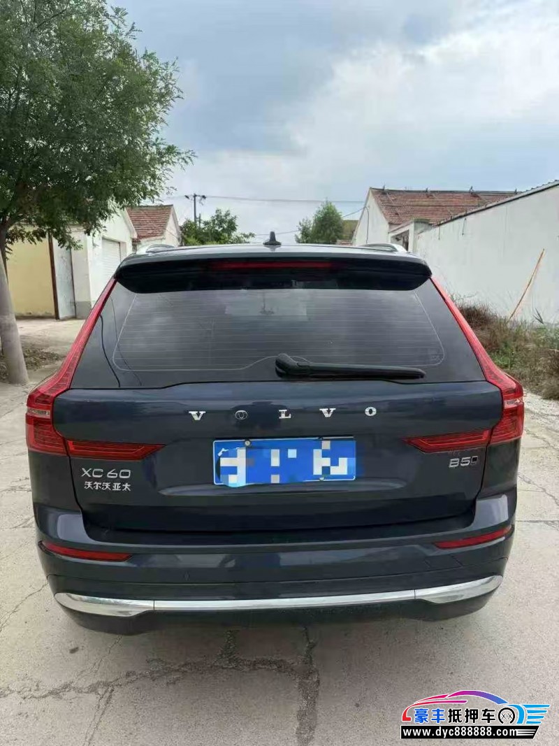 23年沃尔沃XC60轿车抵押车出售