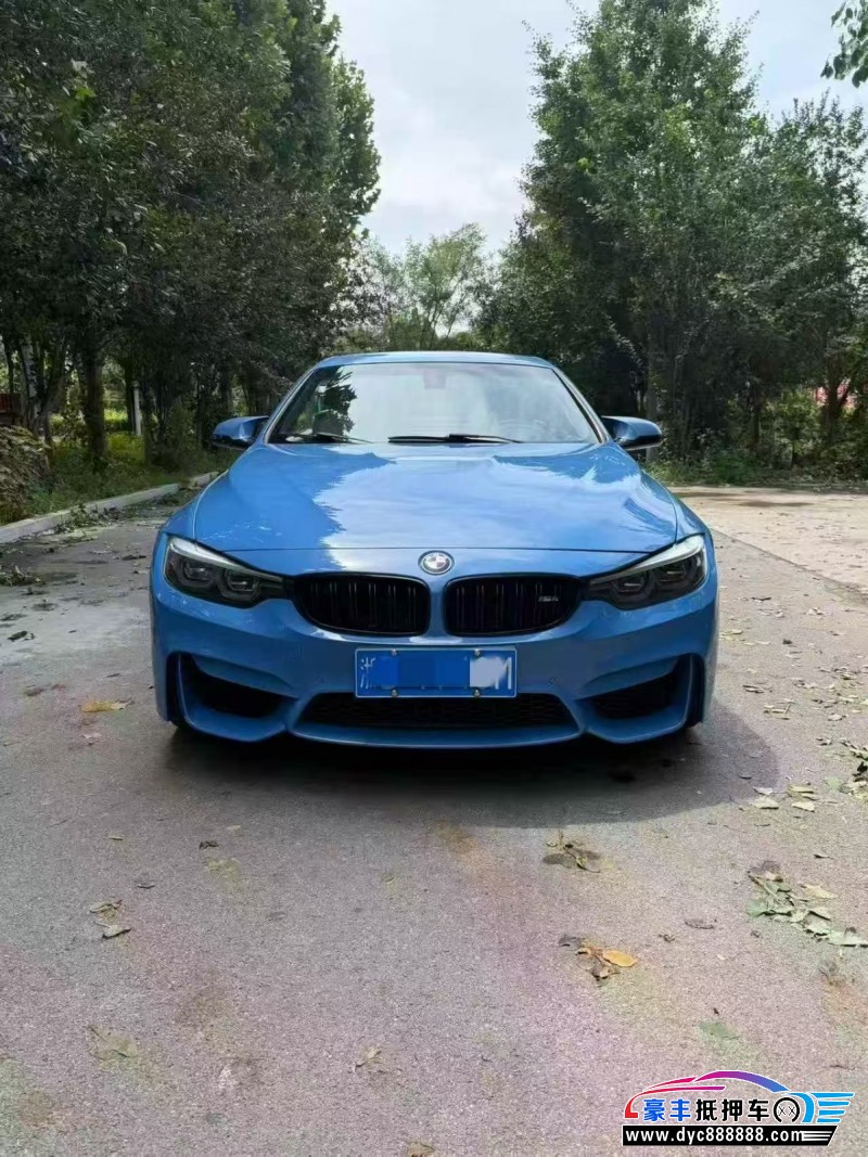 抵押车出售18年宝马M4轿车