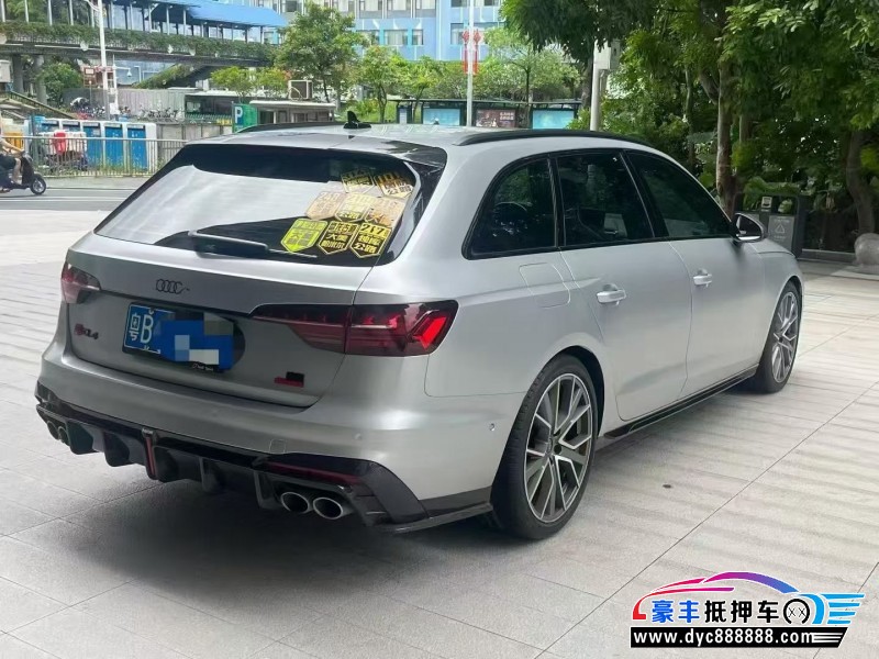 23年奥迪S4轿车抵押车出售