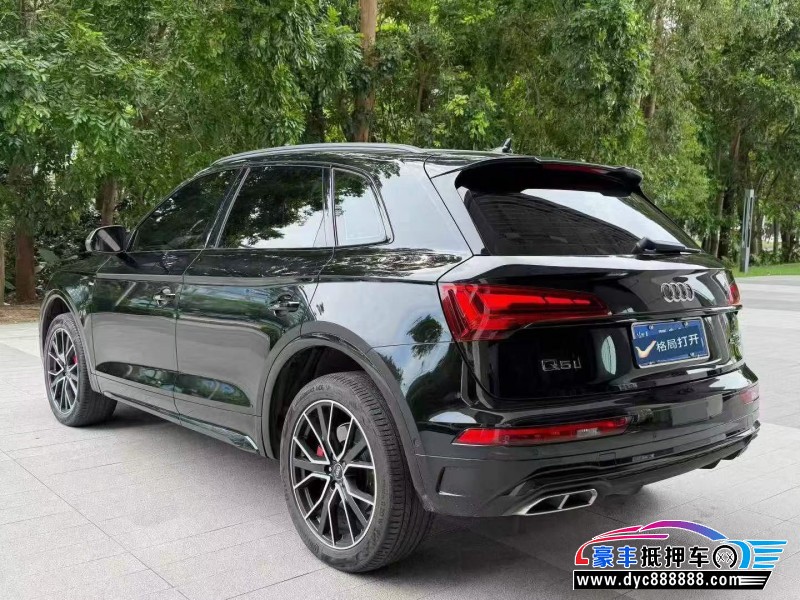24年奥迪Q5轿车抵押车出售