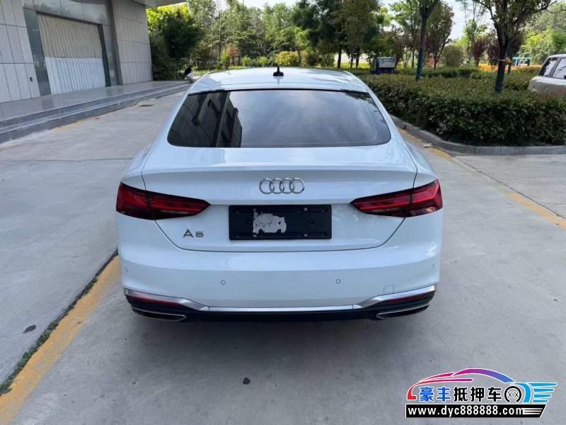 23年奥迪A5轿车抵押车出售