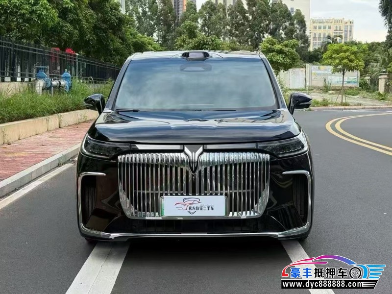 25年岚图梦想家轿车抵押车出售