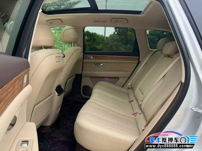 23年华为问界轿车抵押车出售