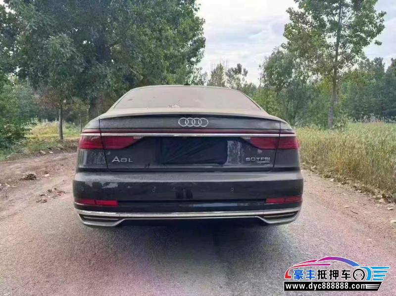 22年奥迪A8轿车抵押车出售