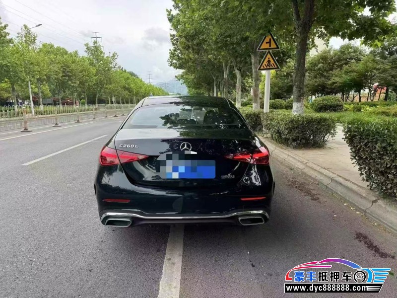 22年奔驰C轿车抵押车出售