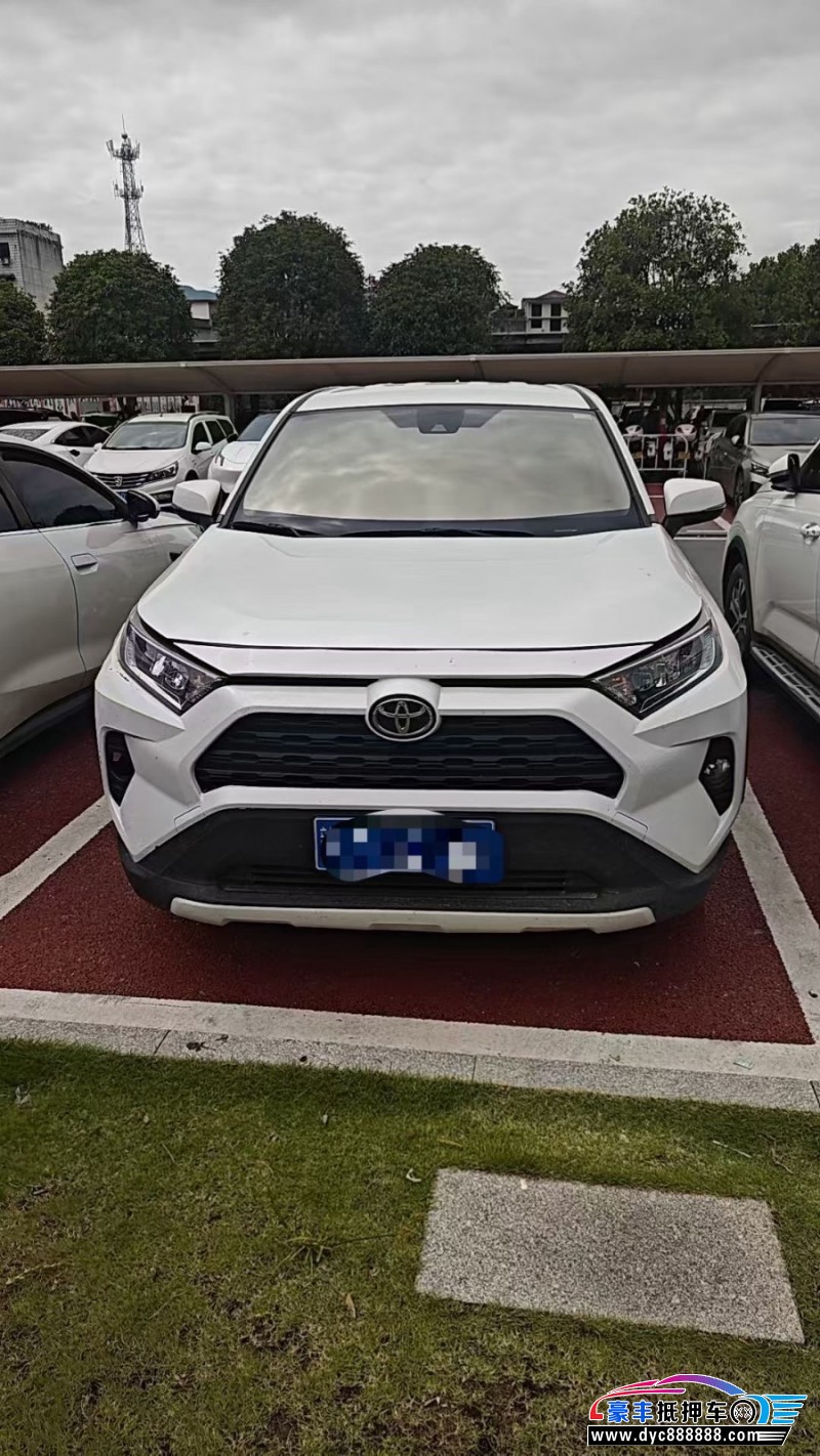 21年丰田RAV4SUV抵押车出售