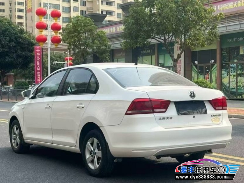 13年大众桑塔纳轿车抵押车出售