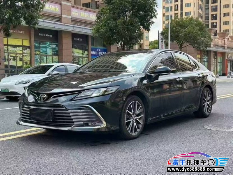22年丰田凯美瑞轿车抵押车出售