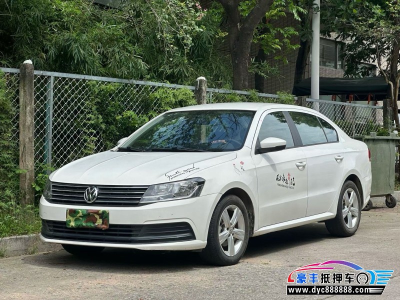 18年大众朗逸轿车抵押车出售