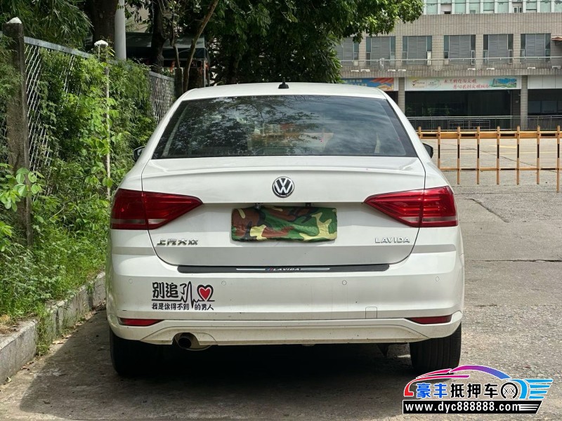 18年大众朗逸轿车抵押车出售