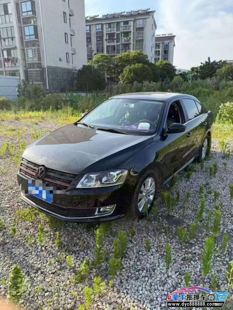 17年大众朗逸轿车抵押车出售