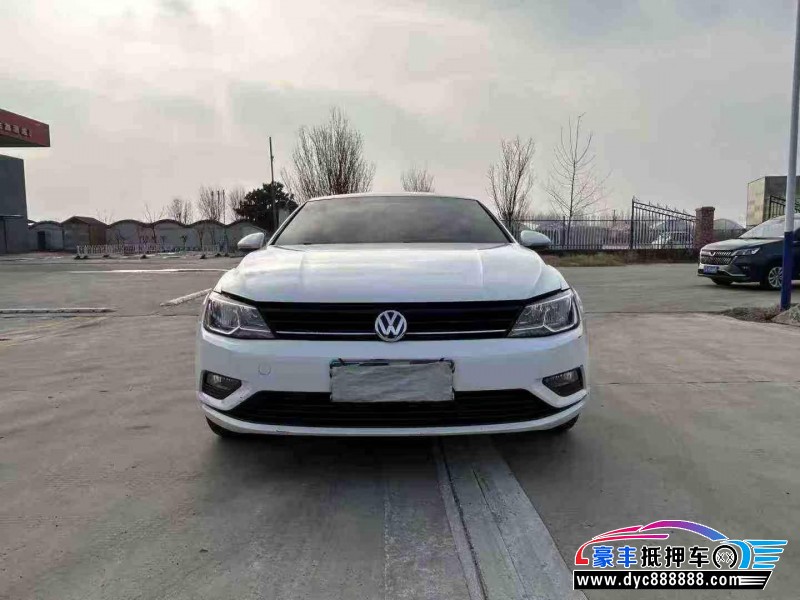 抵押车出售18年大众凌渡轿车