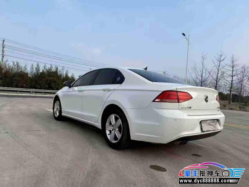 18年大众凌渡轿车抵押车出售