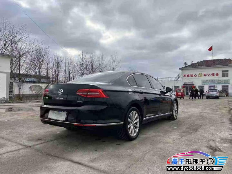 18年大众迈腾轿车抵押车出售