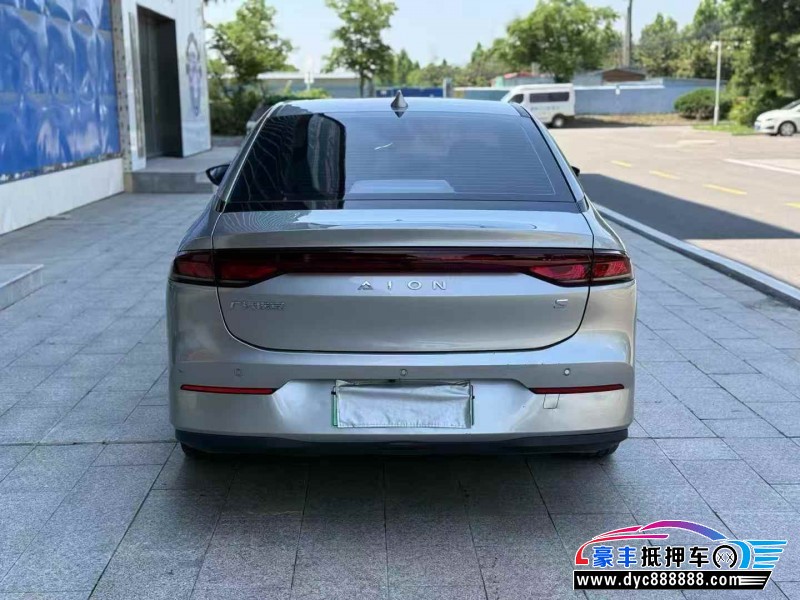 24年埃安炫轿车抵押车出售