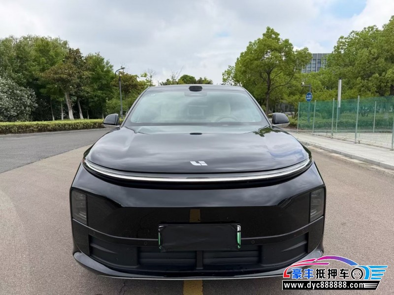 25年理想L6轿车抵押车出售