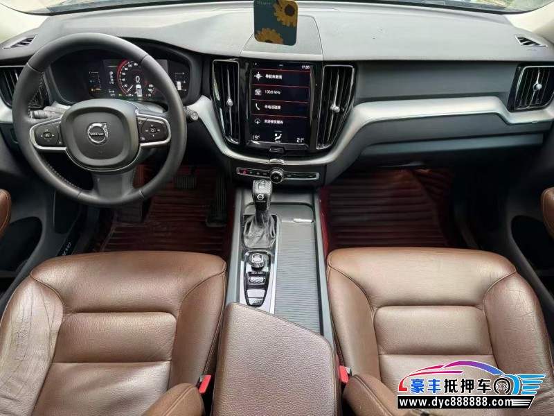 20年沃尔沃XC60轿车抵押车出售