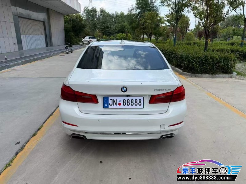 18年宝马5系轿车抵押车出售